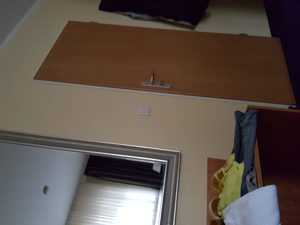 Nr. 11 Benecke Hotel Düsseldorfer Hof