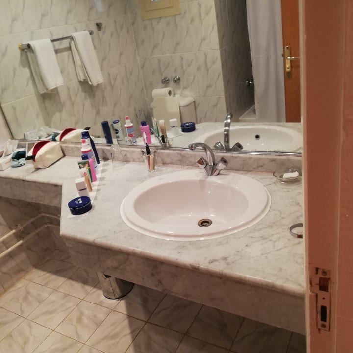 Zimmer Menaville Safaga