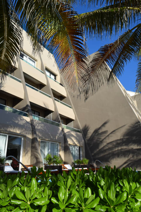 Außenansicht Hotel Flamingo Cancun Resort