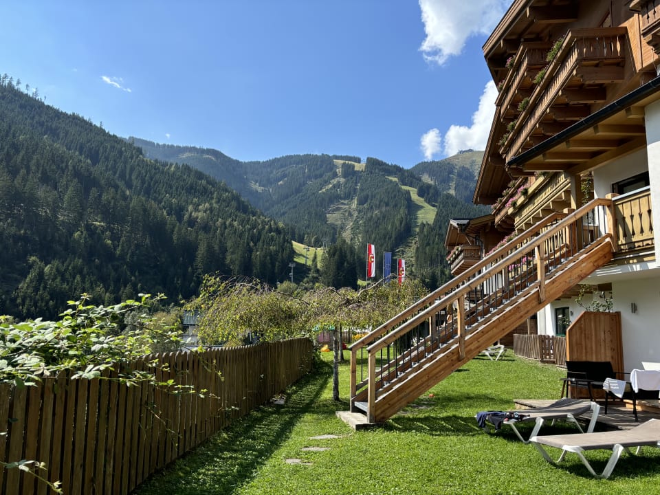 Außenansicht Gartenhotel Daxer