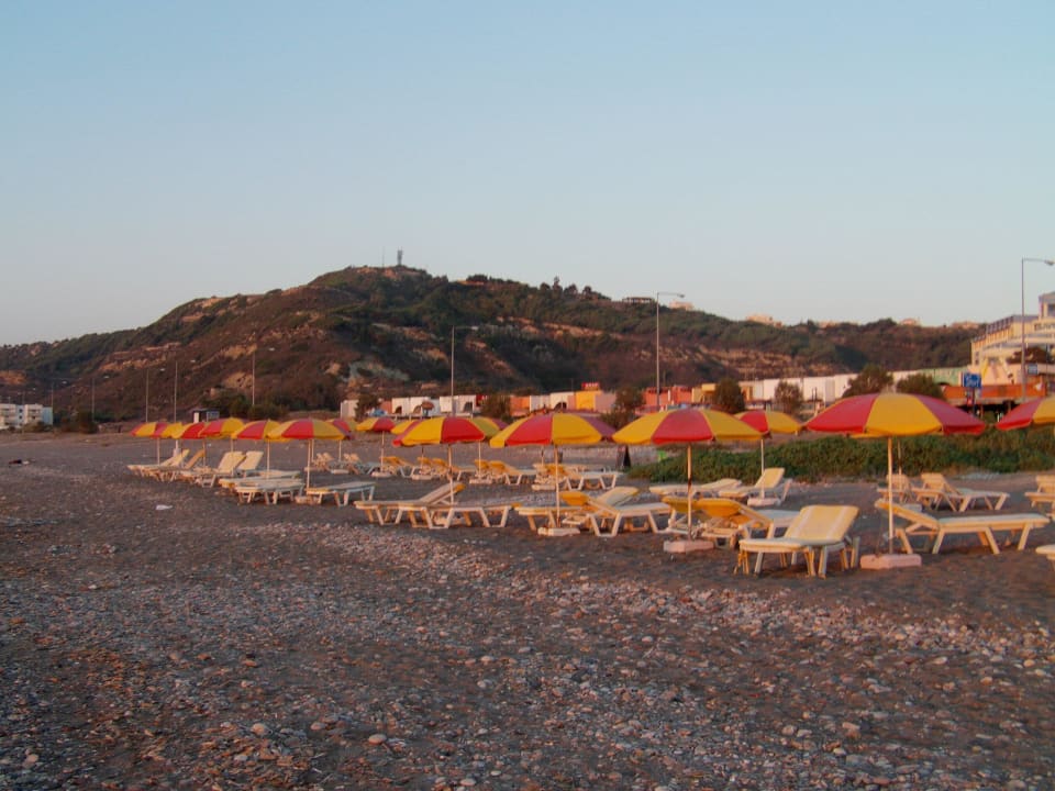 Plaża pzry hotelu Sol Cosmopolitan Rhodes