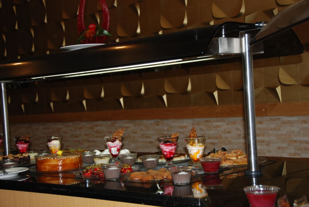 Jeden Tag ein gewaltiges Büffet Hotel Defne Garden