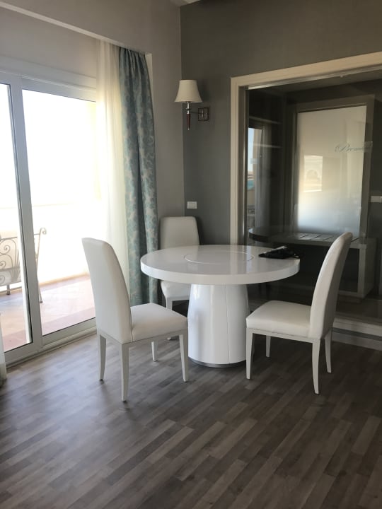 Zimmer Premier Le Reve Hotel & Spa