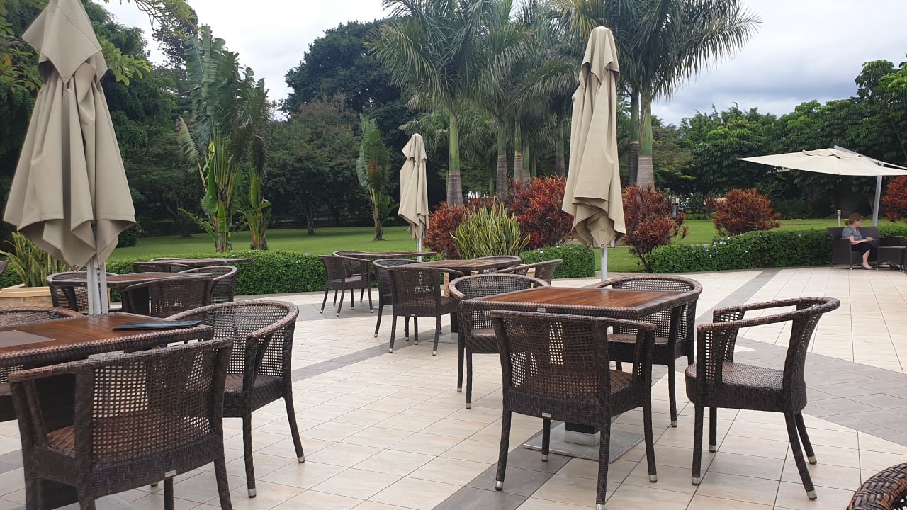 Gastro Mount Meru Hotel