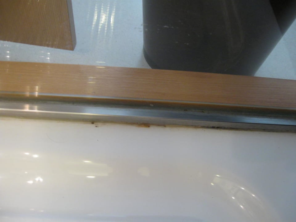 Stockflecken in der Dusche R2 Bahía Playa Design Hotel & Spa - Adults Only