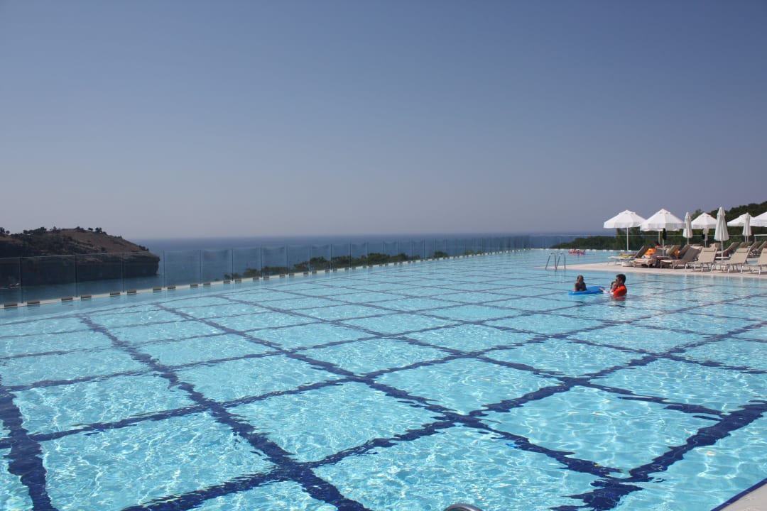 Großer Hauptpool TUI BLUE Seno - Adults Only