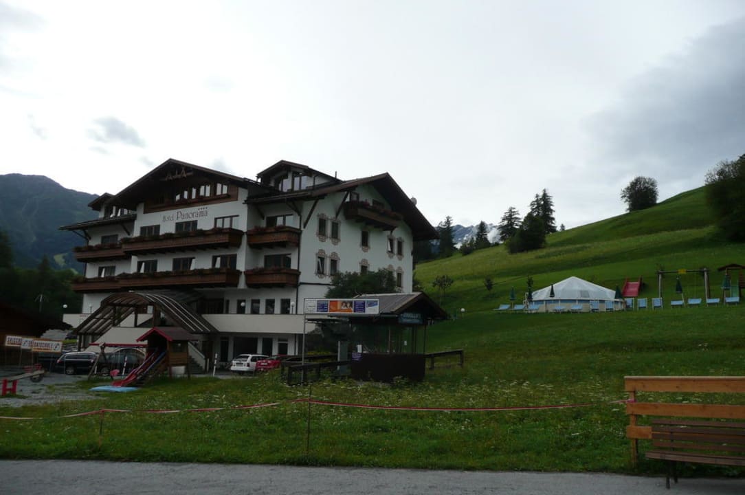 Hotel von der Liftanlage aus Hotel Panorama