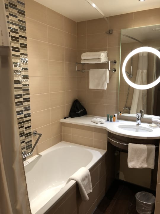 Zimmer Hilton Garden Inn Frankfurt Airport