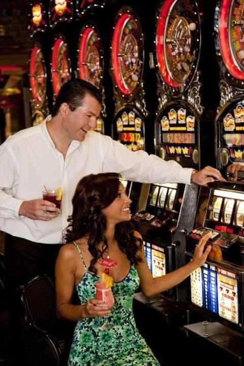 Golden Casino Sonesta Great Bay Beach Resort, Casino & Spa