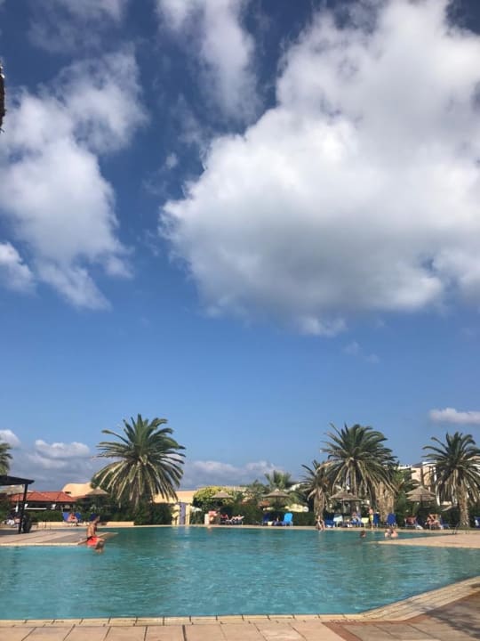 Pool Anissa Beach & Village