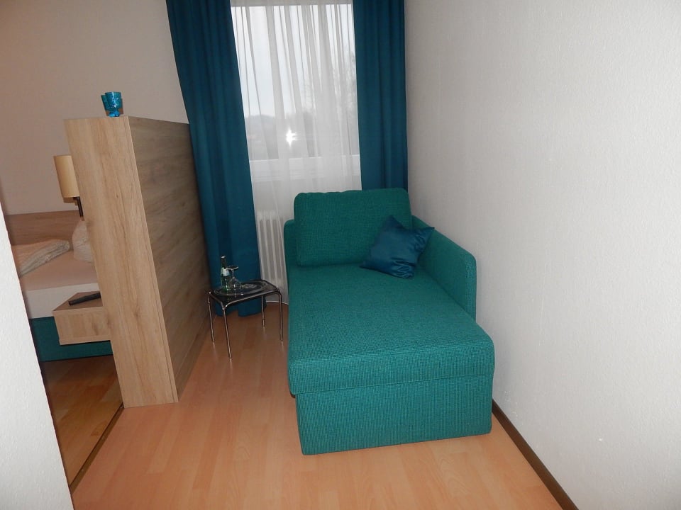 Neue Möbel Hotel-Lindenhof