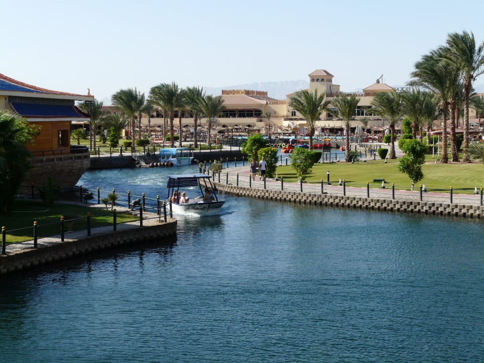Blick Richtung Haupthaus Pickalbatros Dana Beach Resort - Hurghada