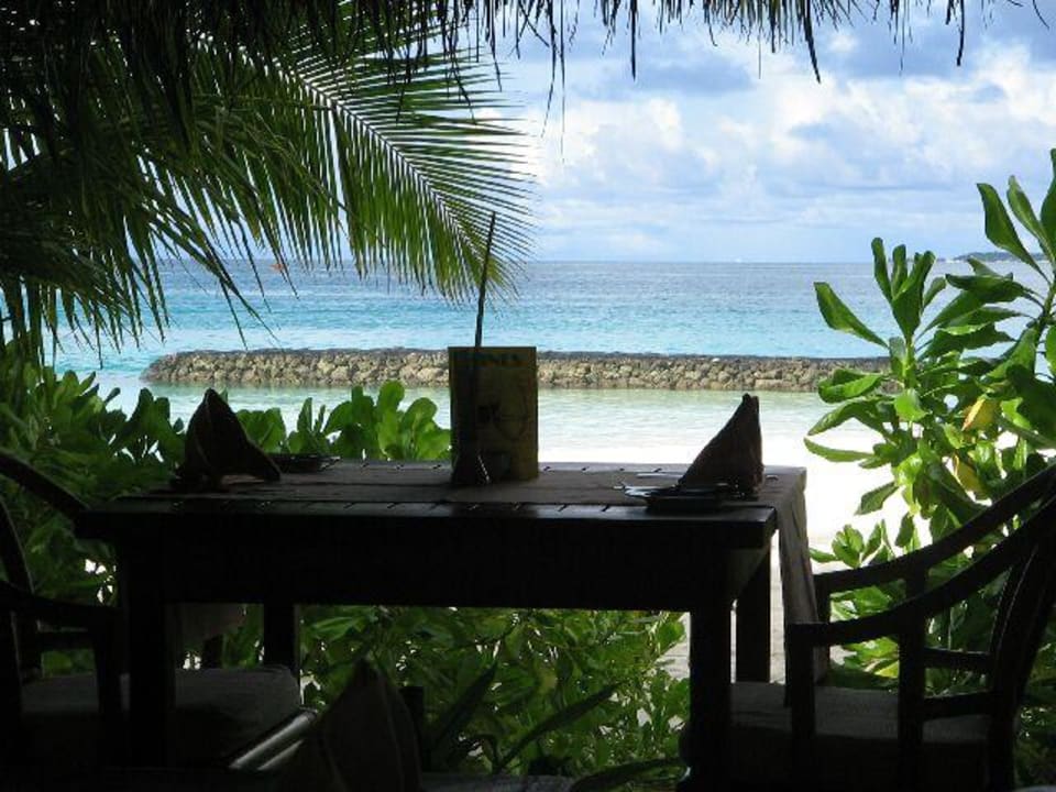 laguna grill Kuramathi Maldives