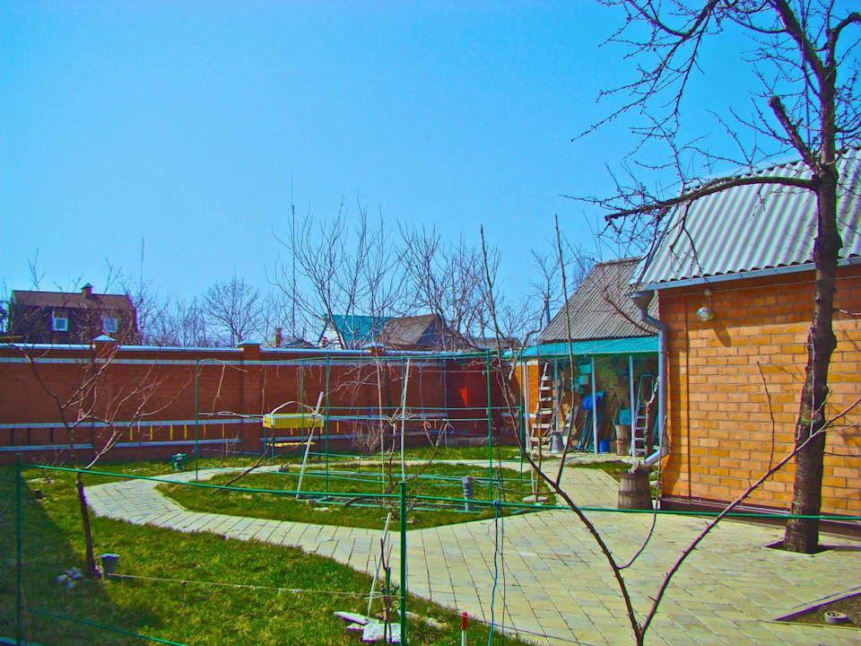Gartenanlage Mini Hotel Berdyanskaya 56