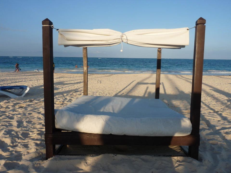 Strandbett Punta Cana Princess All Suites Resort & Spa