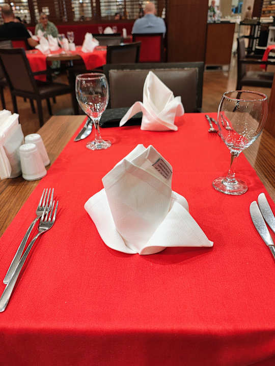 Gastro The Sense Deluxe Hotel