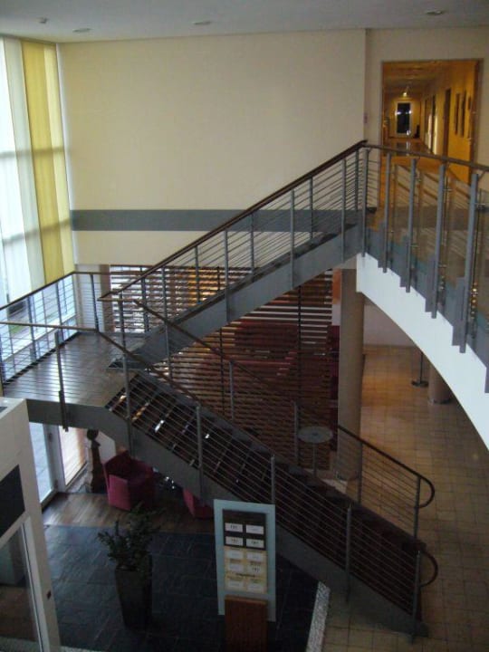 Lobby NH Hamburg Horner Rennbahn