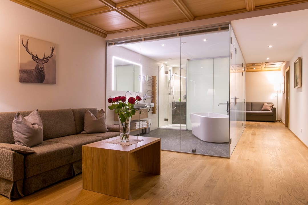 Zimmer Damülser Hof - Wellness & Spa
