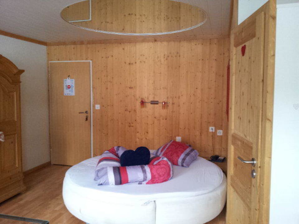IKEA-Bett Hotel Adler