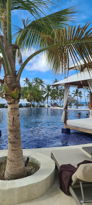 Pool Dreams La Romana Resort & Spa