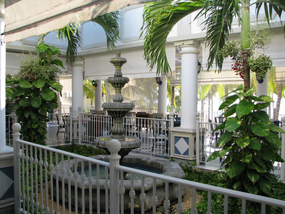 Innenbereich Strandrestaurant Hotel Riu Palace Riviera Maya