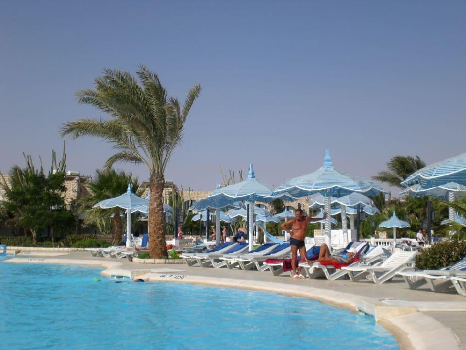 Der Pool Aladdin Beach Resort