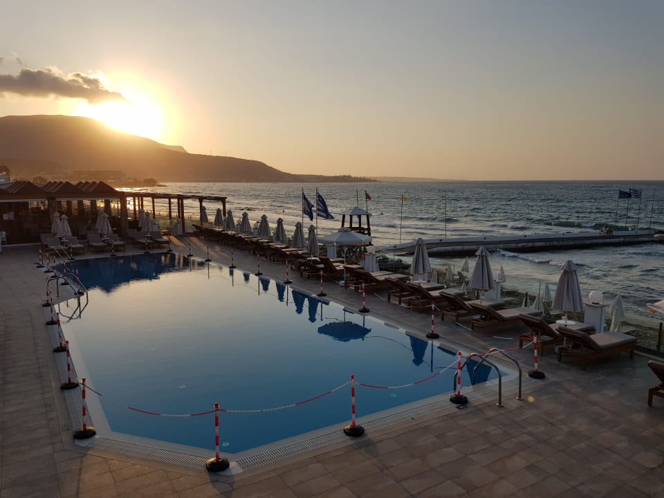 Ausblick Alexander Beach Hotel & Village Resort