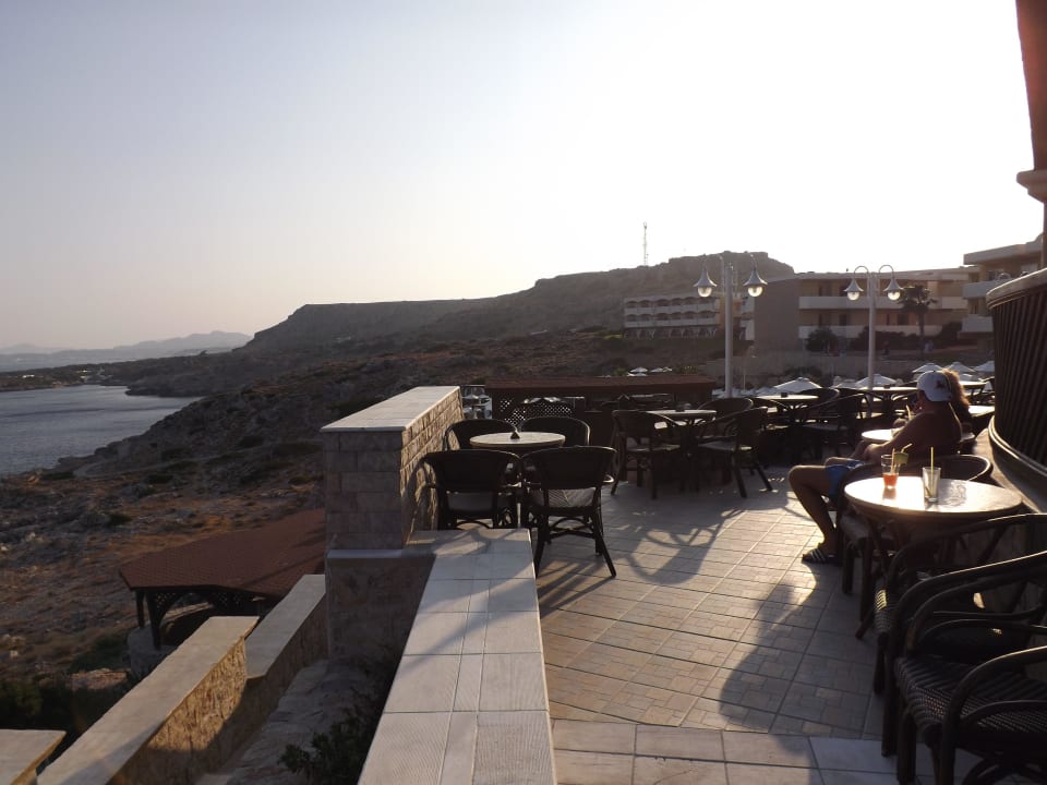Der Blick von unserem Tisch Hotel Kalithea Horizon Royal