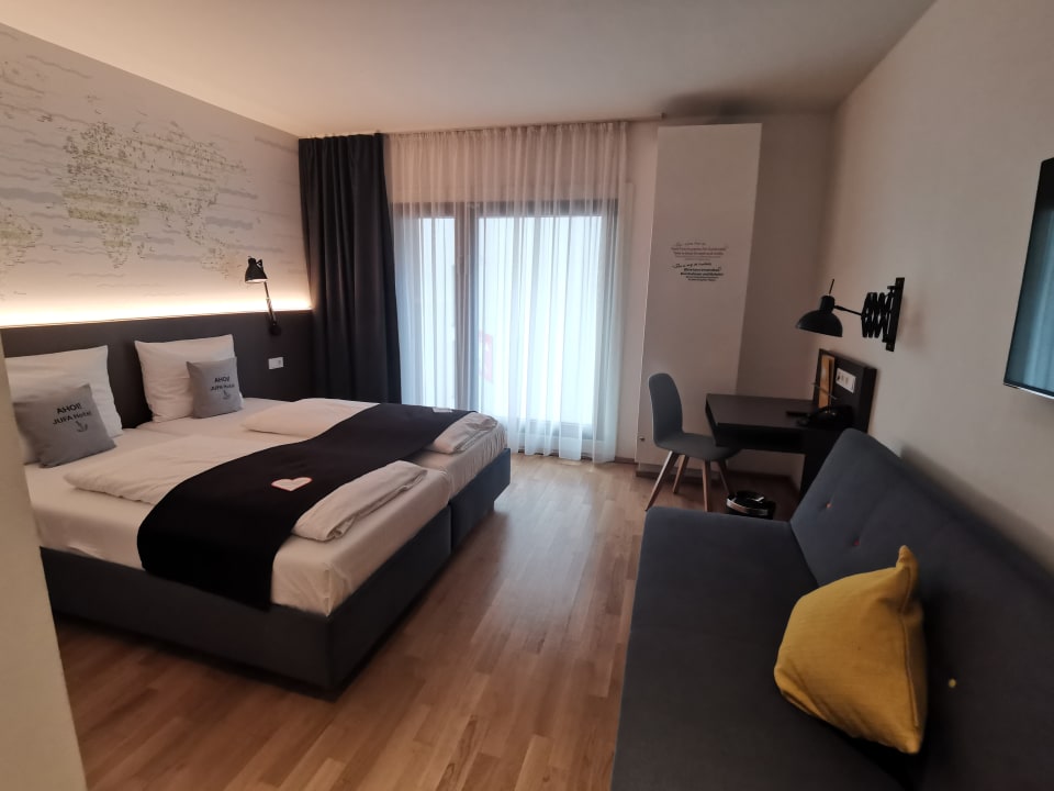 Zimmer JUFA Hotel Hamburg HafenCity