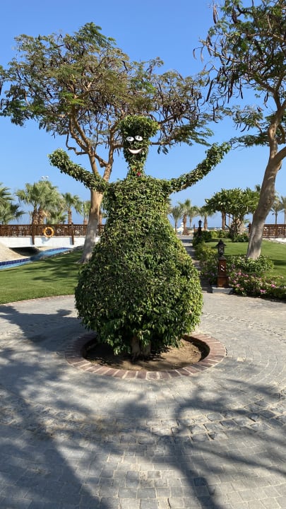 Gartenanlage Steigenberger ALDAU Beach Hotel