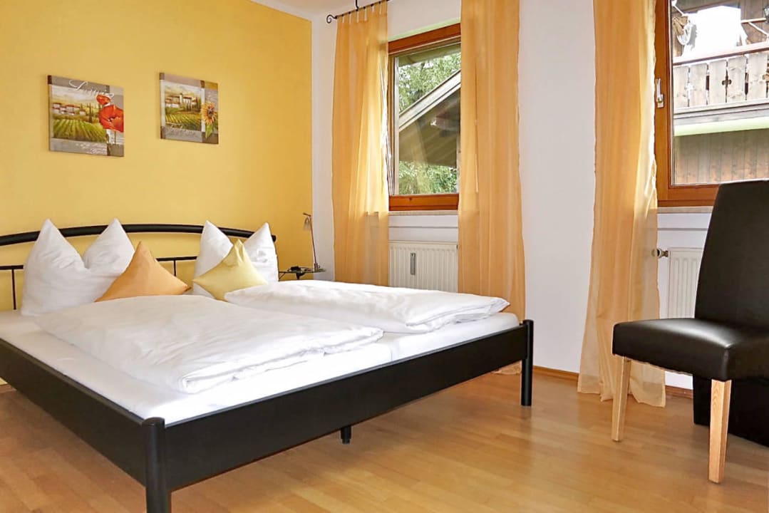 1. Schlafzimmer Ferienwohnung Auszeit