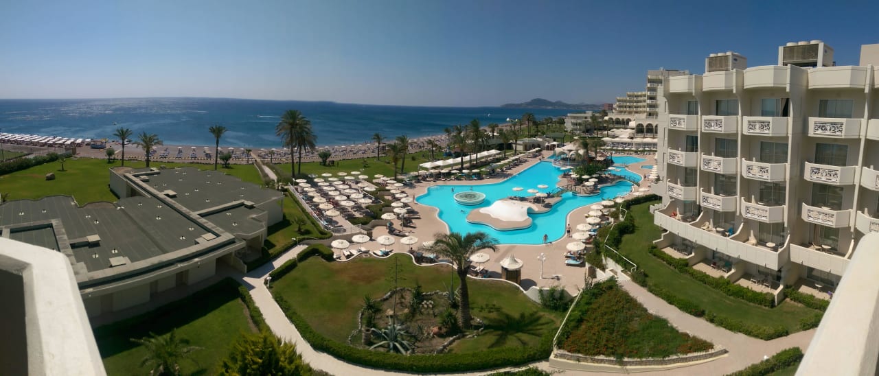 Ausblick von unserem Balkon Rodos Palladium Leisure & Wellness
