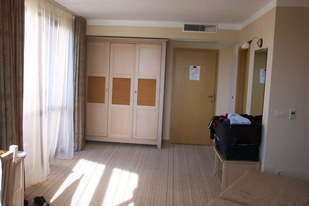 Schönes Zimmer und groß HVD Clubhotel Miramar