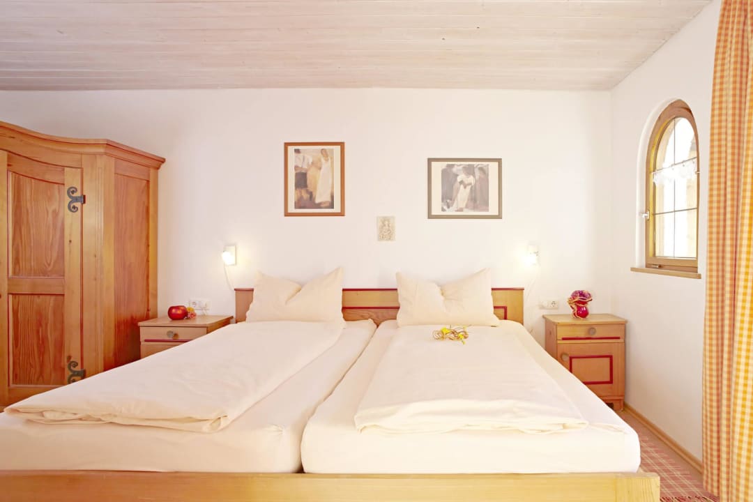 Zimmer Haus Brutscher - Monika Haas