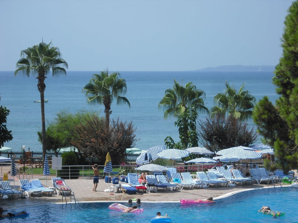 Zimmerausblick  Lonicera Resort & Spa Hotel
