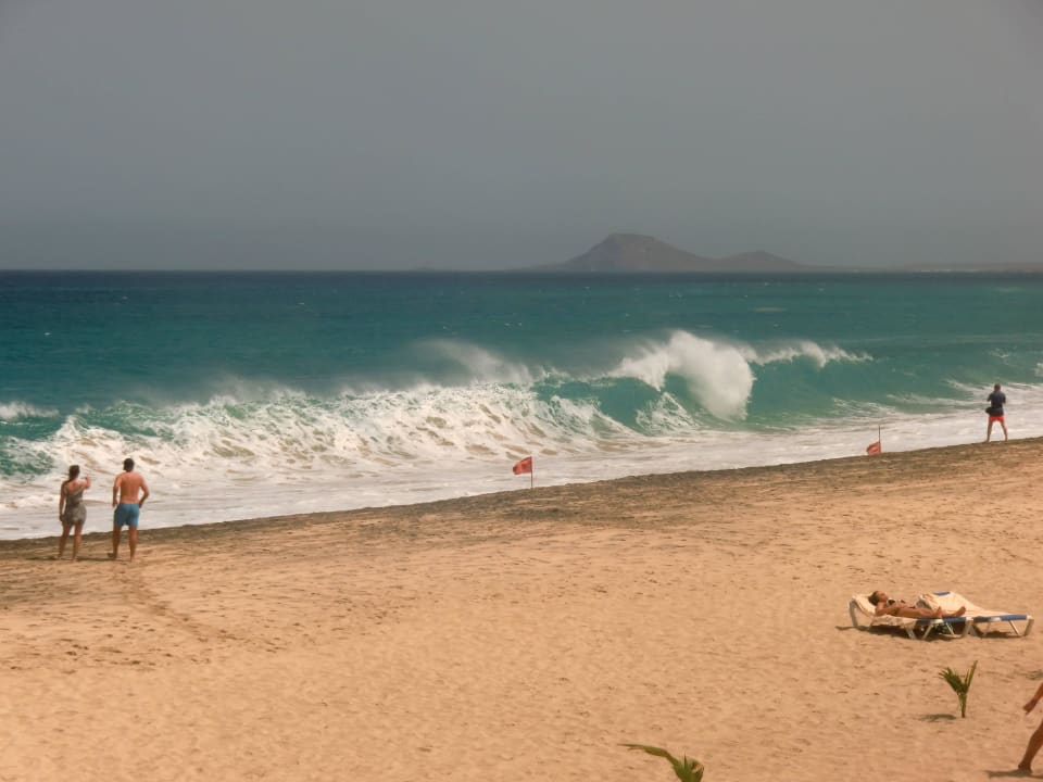 Starker Wellengang Hotel Riu Funana