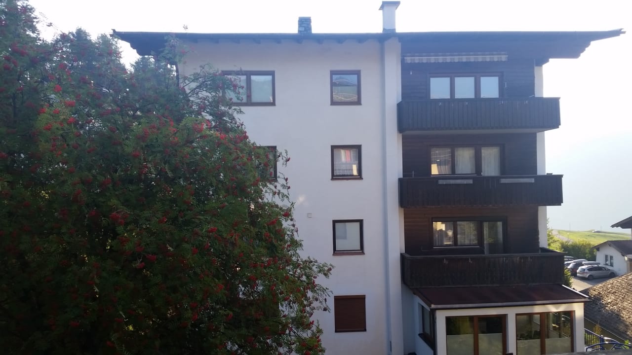 Ausblick Hotel Garni Alpenruh-Micheluzzi