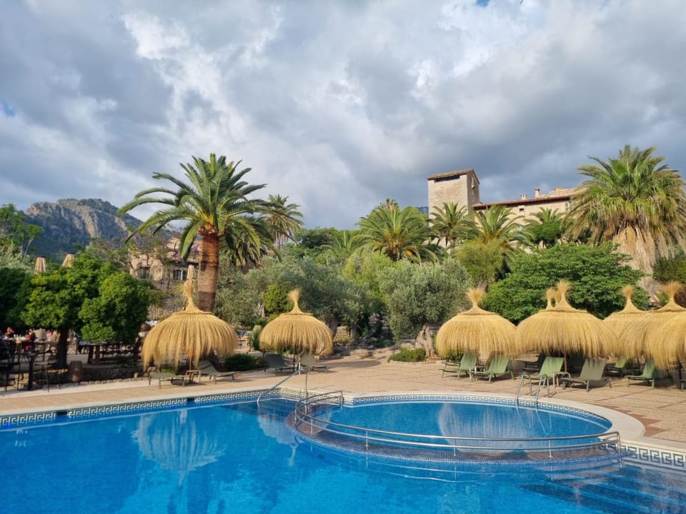 Pool Hotel Es Port
