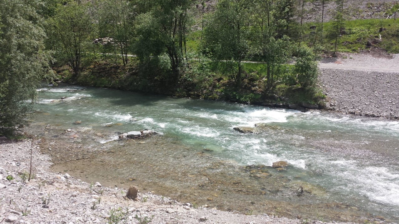 Die Gail unterhalb des Grundtücks Haus Brandstätter