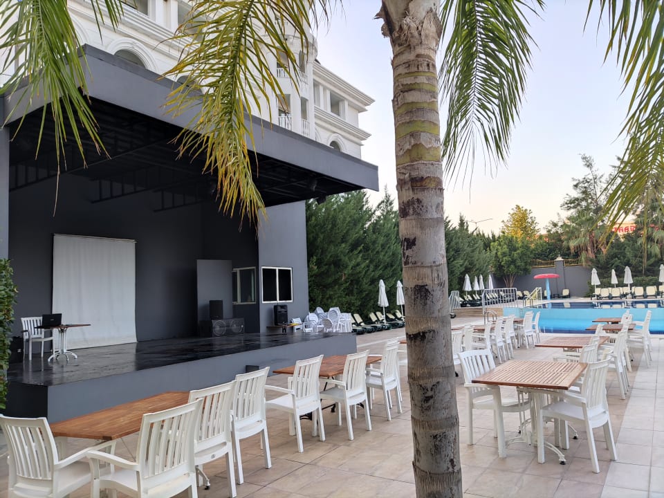 Sport & Freizeit Well Palace Side