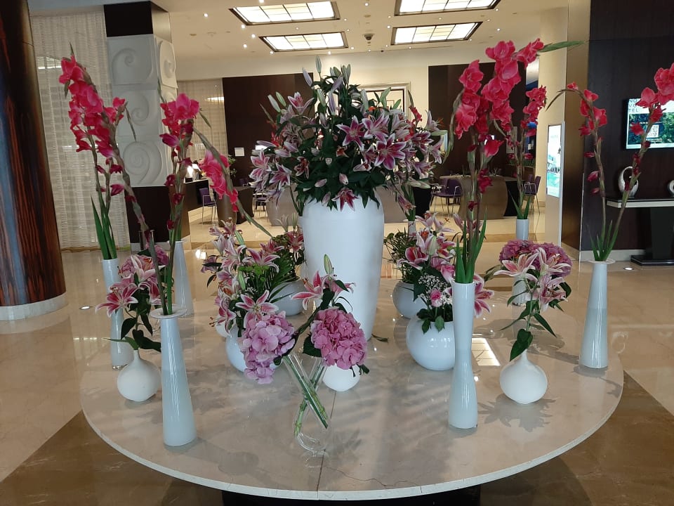 Lobby Novotel World Trade Centre Dubai