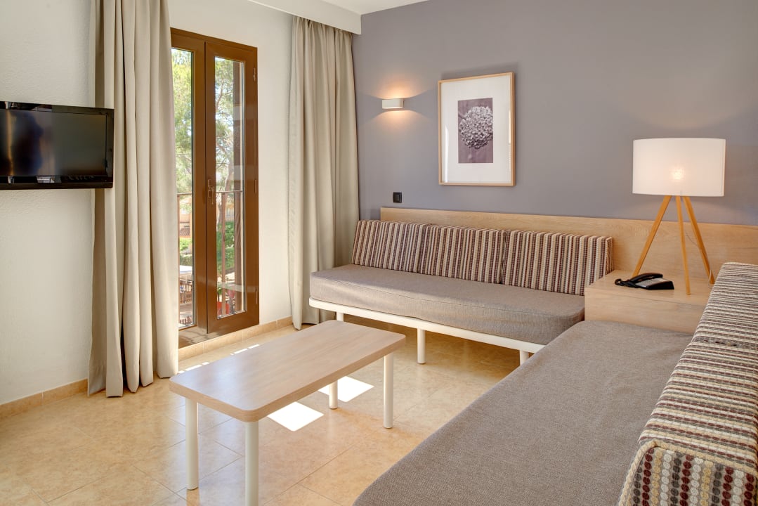 Zimmer Protur Floriana Resort Aparthotel
