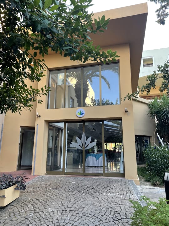 Lobby Asteria Collection Side