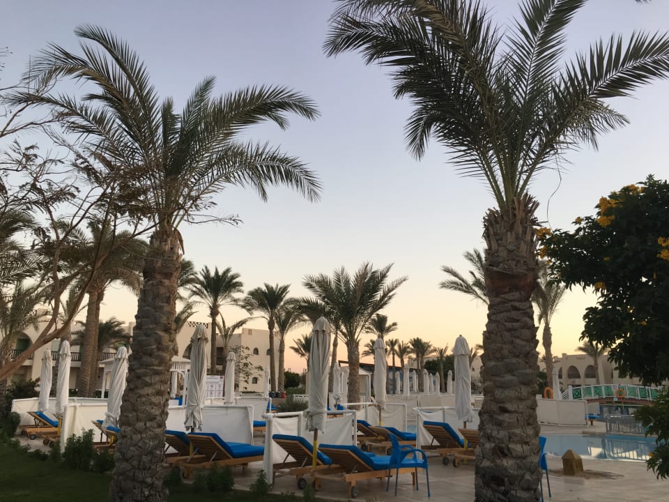 Gartenanlage Hilton Marsa Alam Nubian Resort