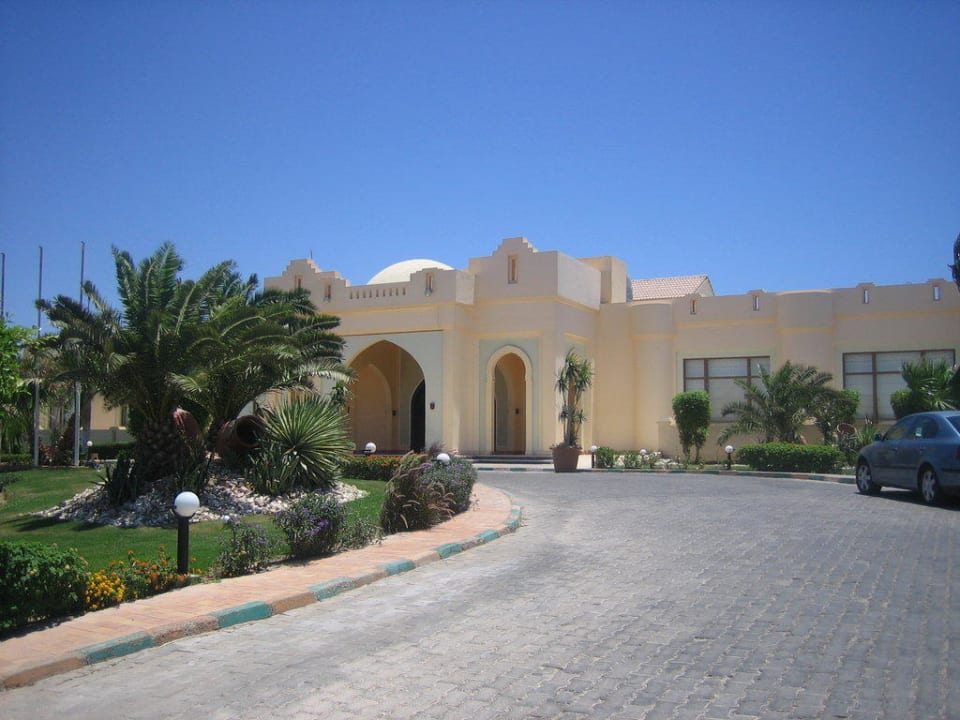 Eingang Charmillion Club Resort