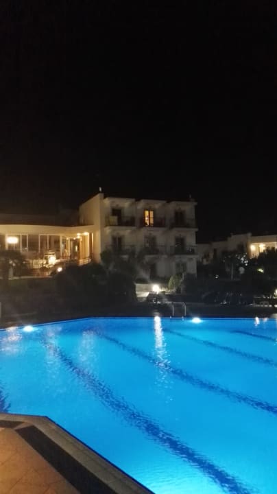 Pool Hotel Ariadne Beach