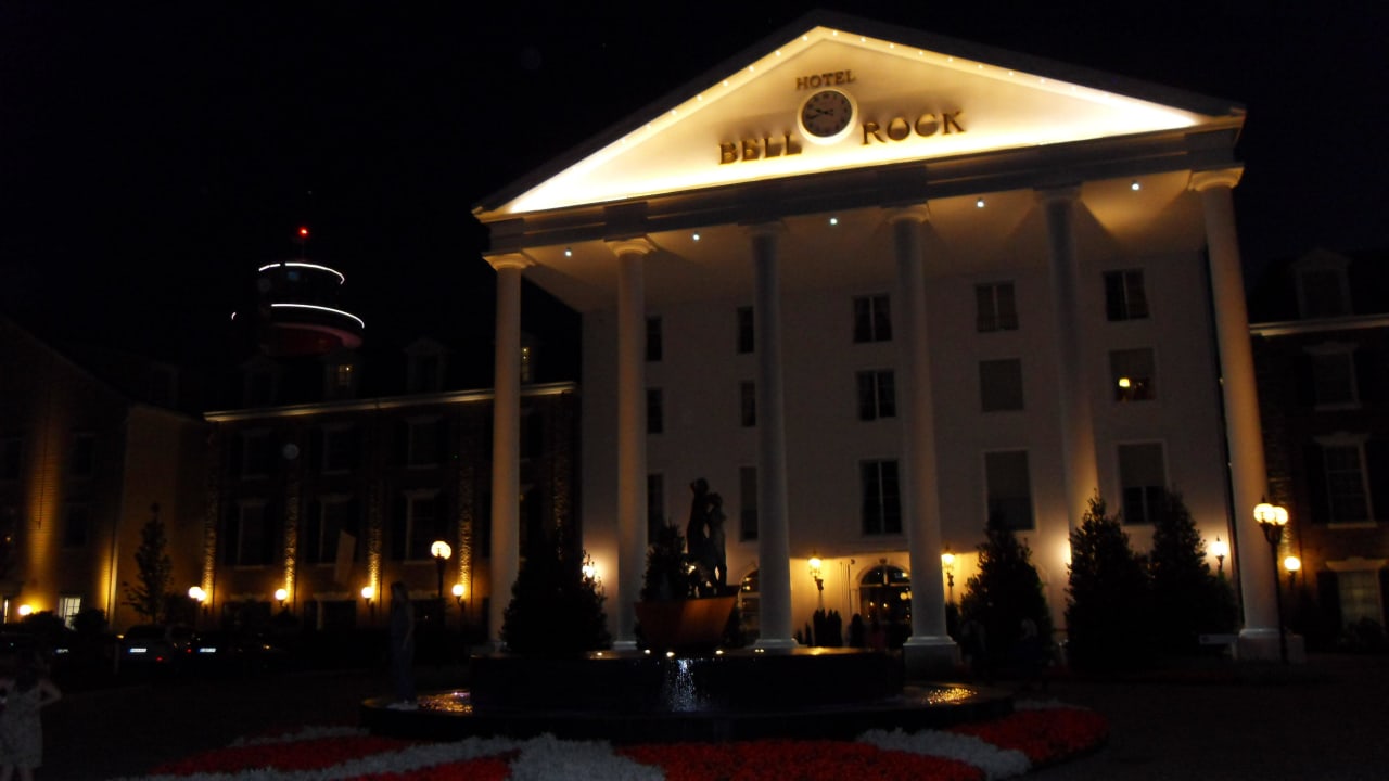 Hotel bei Nacht Hotel Bell Rock Europa-Park