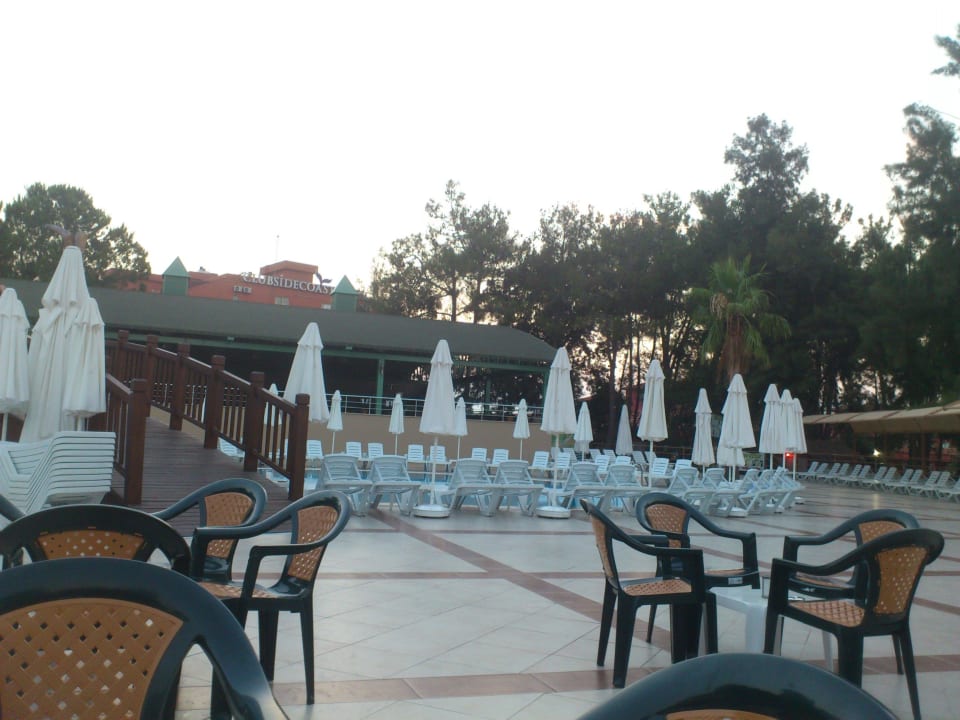 Der ruhige Pool, wo man am Abend gut sitzen kann. Club Sidelya Hotel