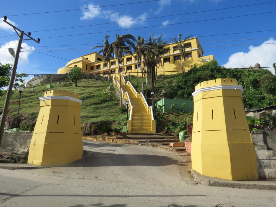 Außenansicht Hotel El Castillo