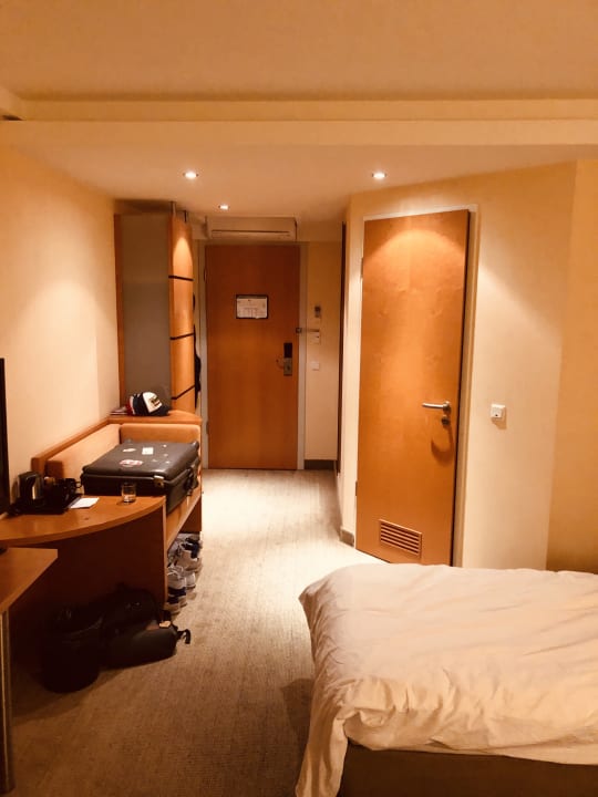 Zimmer Best Western Premier Airporthotel Fontane BERlin